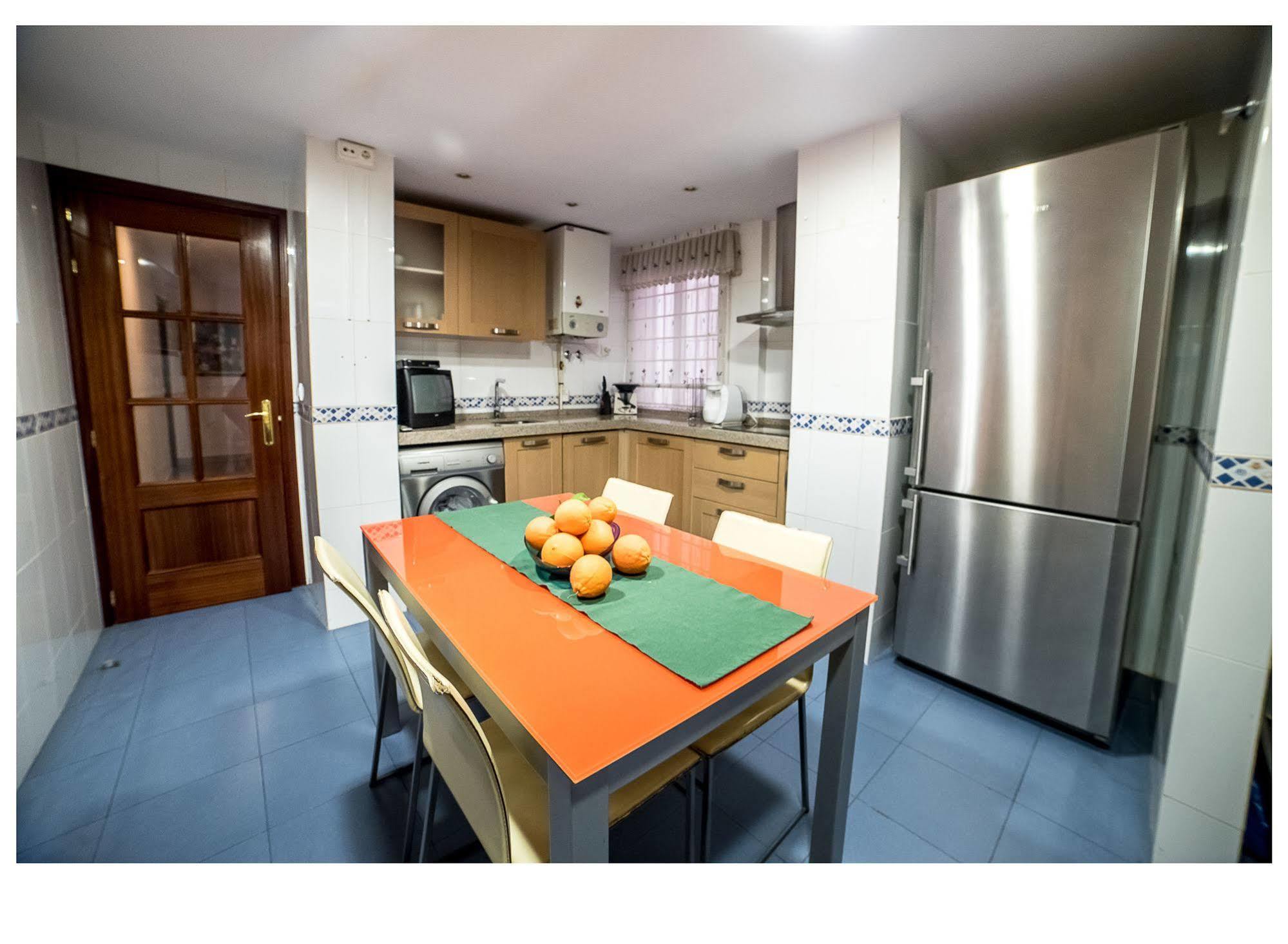 Sea & Wave Alonso De Palencia Apartment Malaga Exterior photo